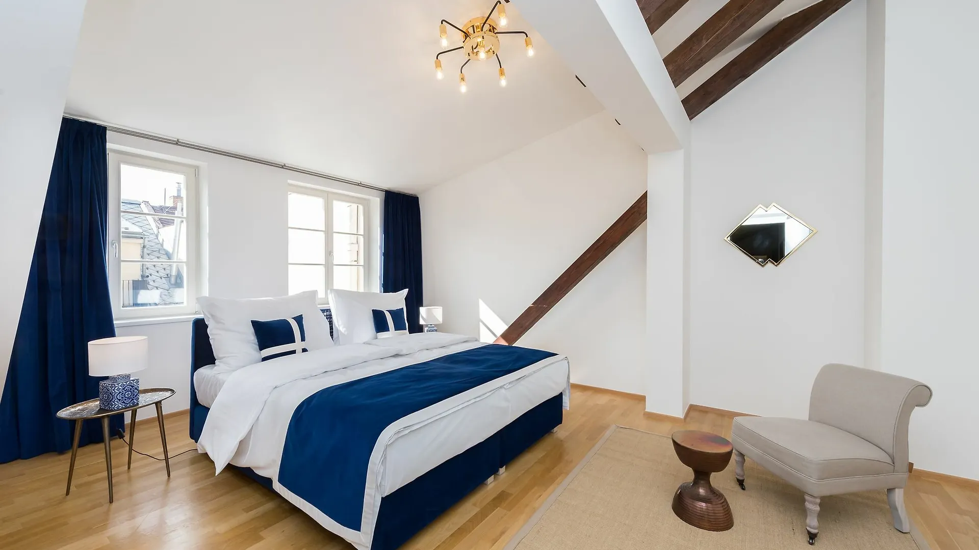 Empirent Mala Strana Apartments Praga Czechy