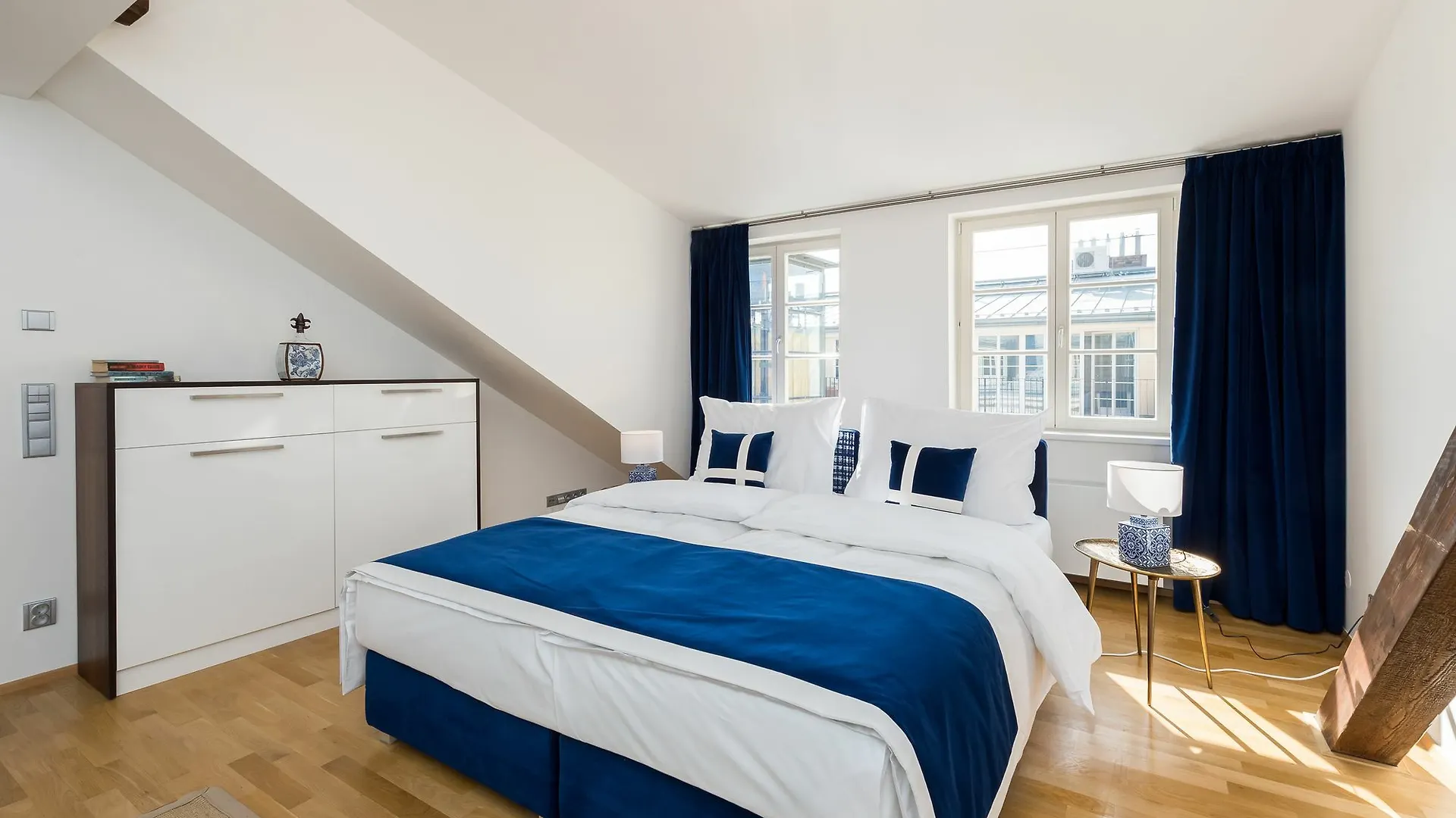Empirent Mala Strana Apartments Praga Czechy