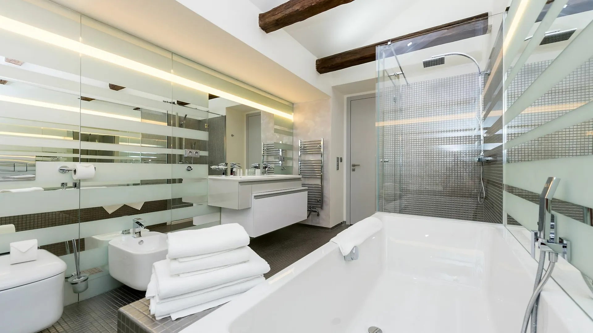 Empirent Mala Strana Apartments Praga