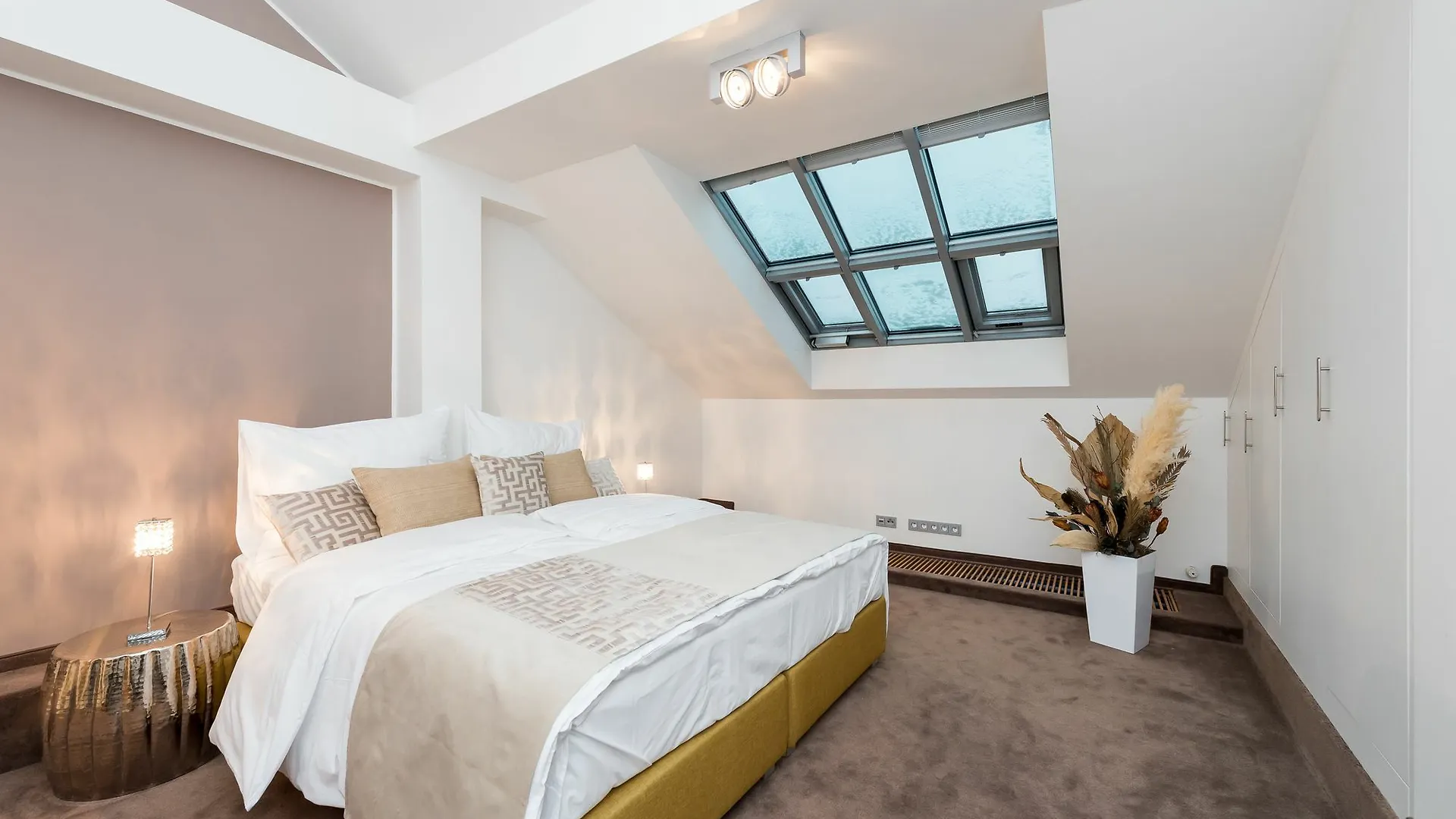 Empirent Mala Strana Apartments Praag